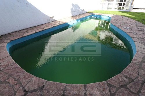 Imagen 29 de 30 de Chalet 5 Ambientes Venta - Mart.-santa Fe/fleming