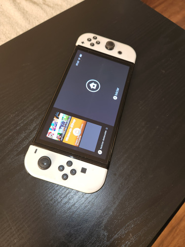 Consola Nintendo Switch Oled Blanco 64gb (Usado)