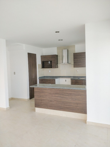 Imagen 4 de 22 de Casa En Venta En Fraccionamiento Punta Esmeralda, Corregidora Querétaro