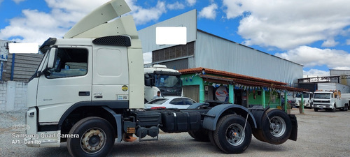 Imagem 2 de 10 de Volvo Fm370 Trucado