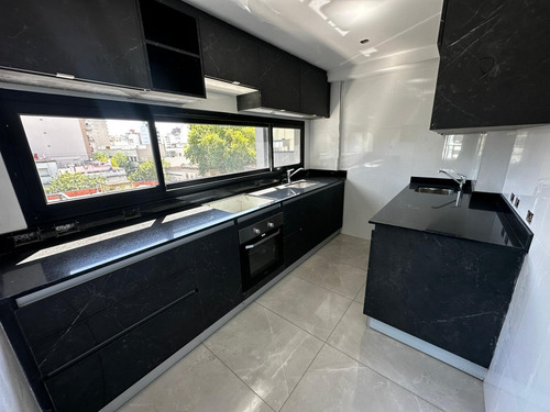 Departamento De 3 Ambientes A Estrenar En Flores. Full Amenities Premium