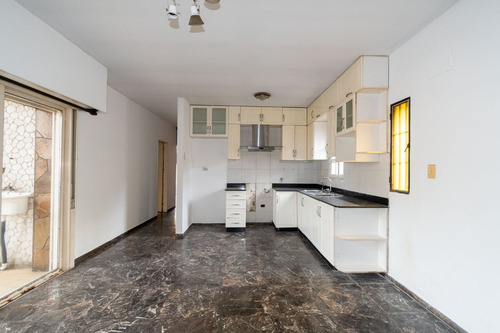 Local Comercial En Venta Con 2 Casas Planta Alta