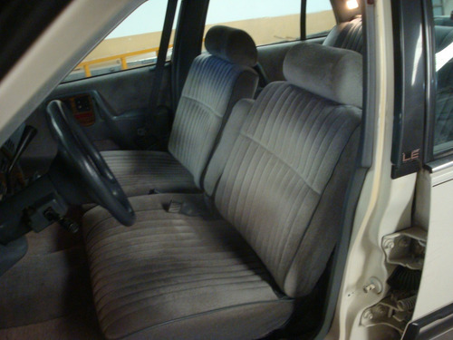 Pontiac Bonneville 1989