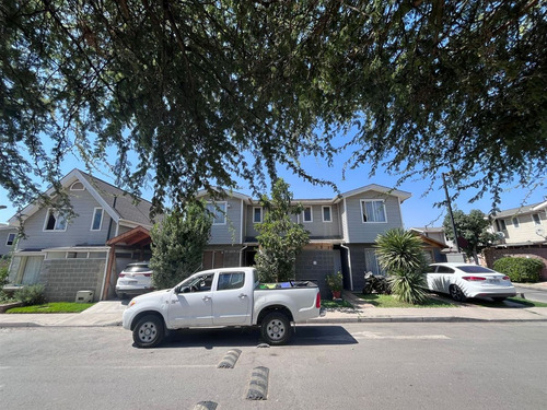 Casa 2 Pisos En Venta En Puente Alto 4d 3b 2est Conectividad