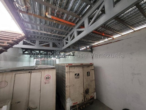 Galpón En Venta Urb.prado De Maria , Caracas.25-947 Yf