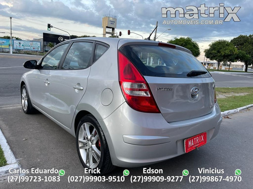 Imagem 5 de 9 de Hyundai I30 2.0 16v 145cv 5p Mec.