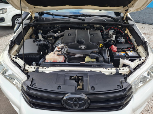 Toyota Hilux 2.8 Std Power Pack Cab. Dupla 4x4 Tdi 4p