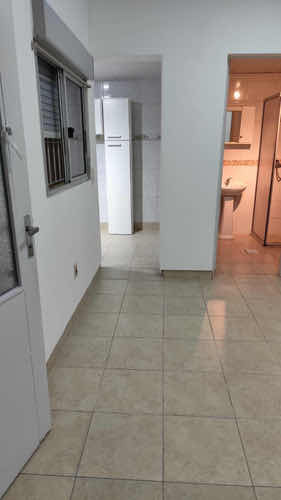 Alquiler Apartamento Tipo Casa En Capurro