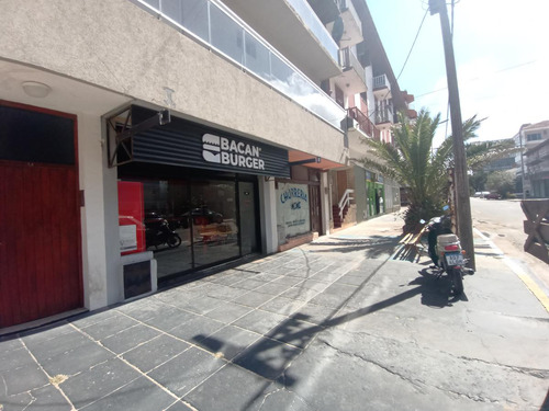 Local En Venta Cerca Del Mar Con Financiacion Con Gas Natural- Mar De Ajo