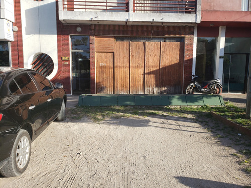 Venta Local Comercial Zona Sur Con Cochera