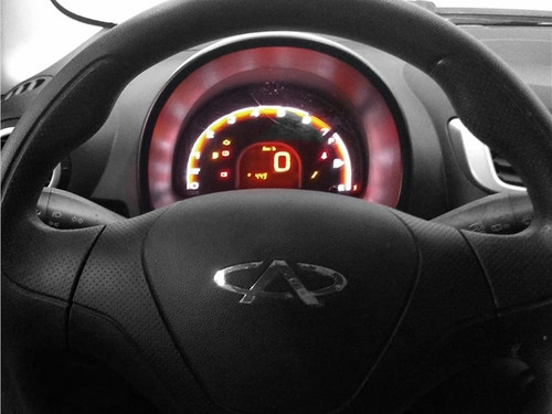 Imagem 8 de 11 de Chery Chery Qq 1.0 Look Flex 5p