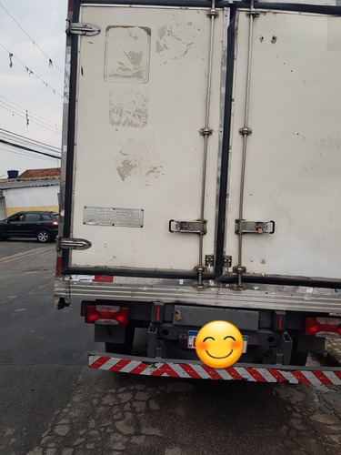 Imagem 3 de 7 de Iveco 35s14