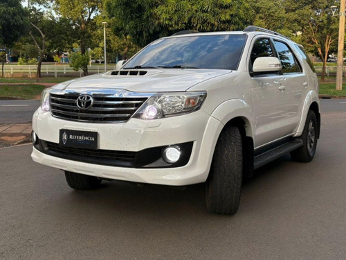 Toyota Hilux sw4 Srv4x4