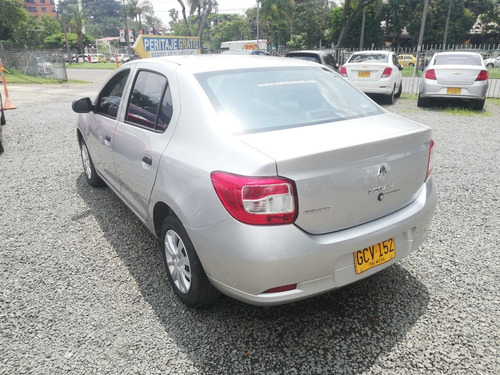 Renault Logan Expresion