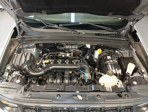 Jeep Renegade 1.8 Sport