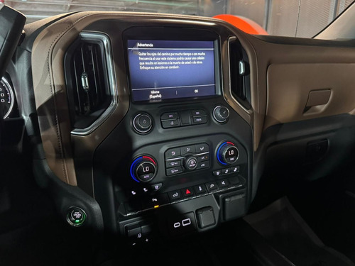 Chevrolet Cheyenne 6.2 V8 Doble Cabina High Country 4x4 At