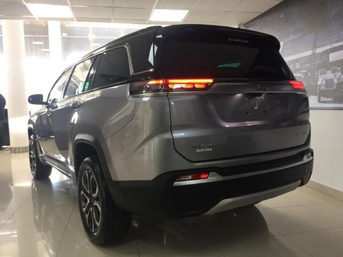 Imagen 13 de 17 de Jeep Commander Limited At9 4x4