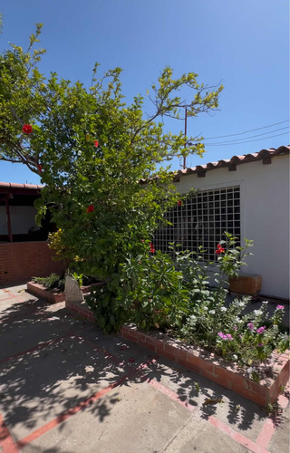 Casa En Venta Av Cancamure Cumana Ideal Para Posada Restaura