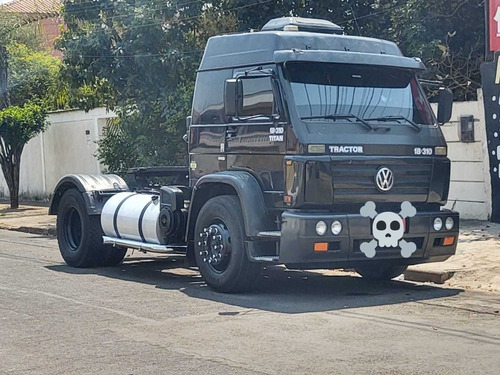 Volkswagen Titan 18-318