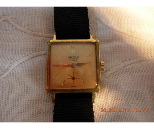 Antiguo Reloj Aetos A Cuerda Con Detalles En Oro Plaque Func (Usado)