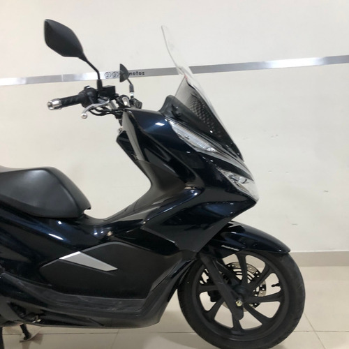 Imagen 15 de 25 de Scooter Honda Pcx 150 Usado Permuta Credito Dni Cuotas 12/18