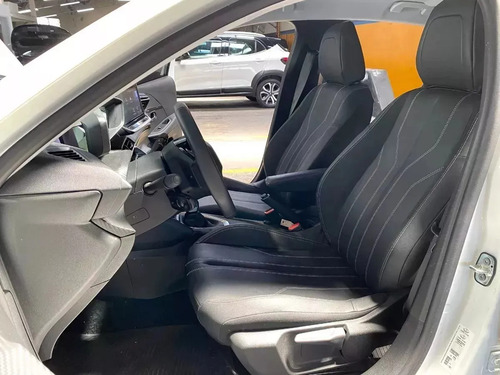 Peugeot 208 1.6 Feline Tiptronic