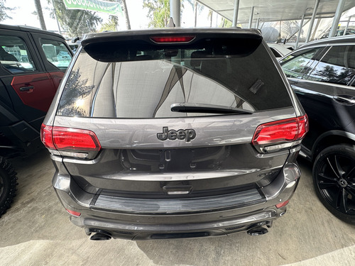 Jeep Grand Cherokee 6.4 Srt-8 At