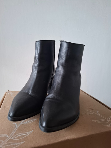 Botas Viamo Mujer Talle 37 (Usado)