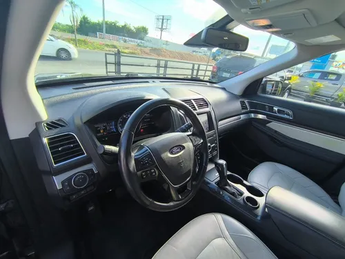 Ford Explorer Limited 19 Panoramic
