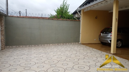 Oportunidade - A Sua Casa No Centro De Itanhaém Com O Melhor Preço - São Três Quartos, Suíte E Um Terreno Grande Para Construção De Piscina - Ca00033 - 34123185