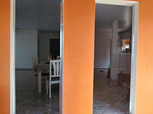 Imagem 5 de 14 de Chacrinha Ibiuna Casa, Boa Localização, Próximo Asfalto!!!