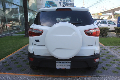Imagen 10 de 15 de Ford Ecosport Trend Manual Blanco 2020