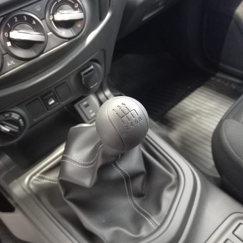 Nissan Frontier 2.3t S 4x4 Mt L22