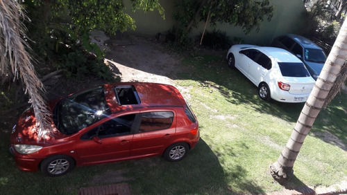 Imagen 4 de 16 de Chalet A Reciclar Sobre Lote De 20x65. Ideal Constructor