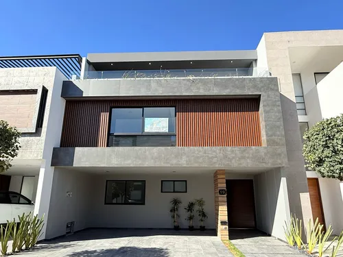 Venta Hermosa Residencia Con Acabados De Lujo En Lomas De Angelopolis Puebla