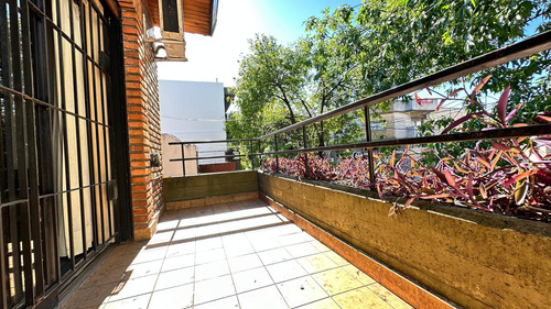 Venta/casa/lote Propio/jardín/aptocredito/5amb/montecastro/permuta