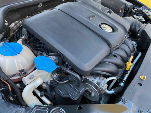 Volkswagen Vento 2.5 Advance Plus 170cv 2016