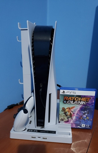 Imagen 6 de 10 de Ps5 Base Y Cargador 2 Joystick +cooler (digital/disco) Oivo