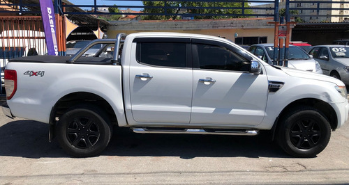 Ford Ranger 3.2 Xlt Cab. Dupla 4x4 Aut. 4p