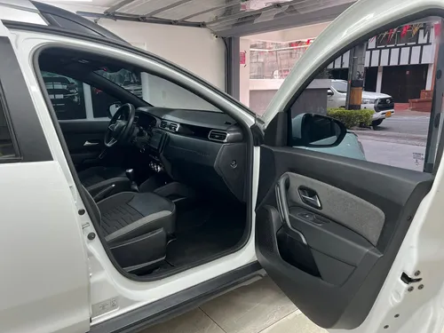 Renault Duster Intens MT 1.3 Turbo 4x4 2023
