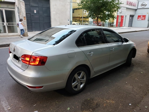 Volkswagen Vento Luxury 2.5