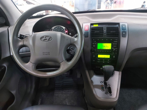 Imagem 8 de 15 de Hyundai Tucson 2013 2.0 Gls 4x2 Aut. 5p
