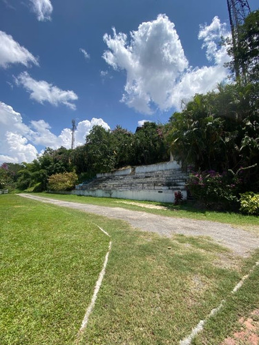 Alquiler Terreno 15.000 M2 La Guairita El Cafetal