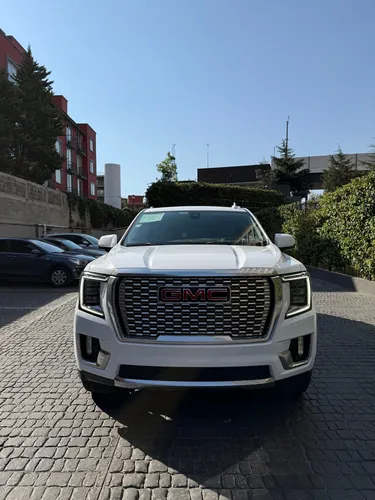 GMC Yukon 6.2 Denali 8 Vel Awd At