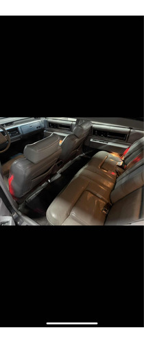 Cadillac Deville,