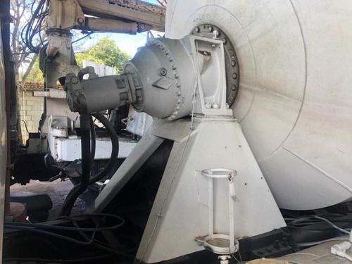 Imagen 3 de 7 de Mack Dm 690 1994 Dm 690