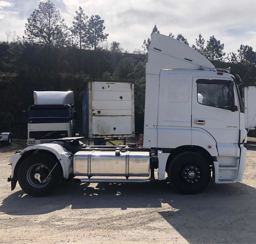 Imagem 5 de 15 de M.benz Axor 2035-s 06/06 Branco 4x2 Gustavo-caminhões