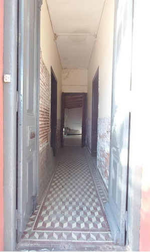 Casa Céntrica En Esperanza A Refaccionar