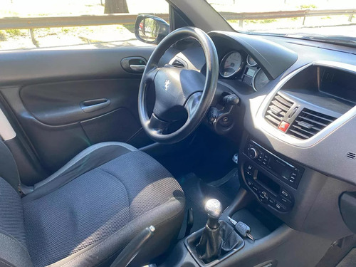 Peugeot 207 1.6 Xt