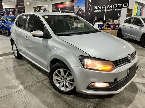 Volkswagen Polo 1.6 L4 Tiptronic At